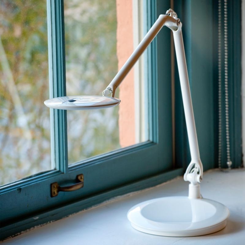 Humanscale sales desk lamp